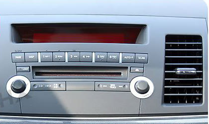 Штатная магнитола Mitsubishi Lancer X без Rockford Fosgate