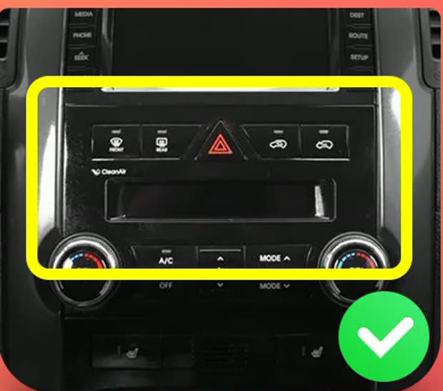 Блок климата KIA Sorento 2, на который магнитола становится