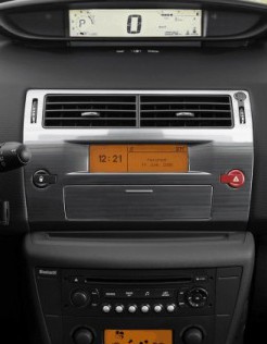 Штатна панель Citroen C4 першого покоління B5