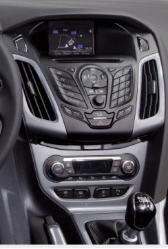Штатна панель Ford Focus 3 (C346)