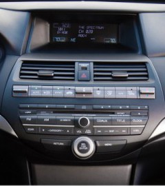 Штатна панель Honda Accord 8 без навігації