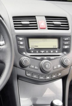 Штатна панель Honda Accord 7 (CL, CM)