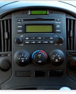 Штатна панель Hyundai H-1 (TQ) 2007–2015