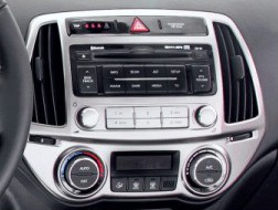 Штатна панель Hyundai i20 (PB) 2012–2014 з клімат-контролем